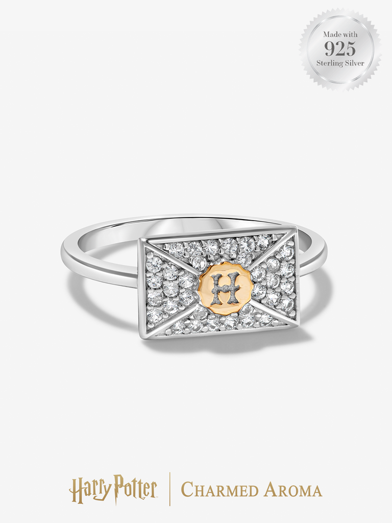 Harry Potter™ Hogwarts Acceptance Letter Ring